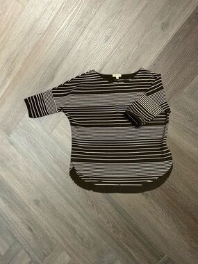 Max‎ Studio Top Womens XS Black White Striped Dolman Sleeve Knit Stretch Preppy